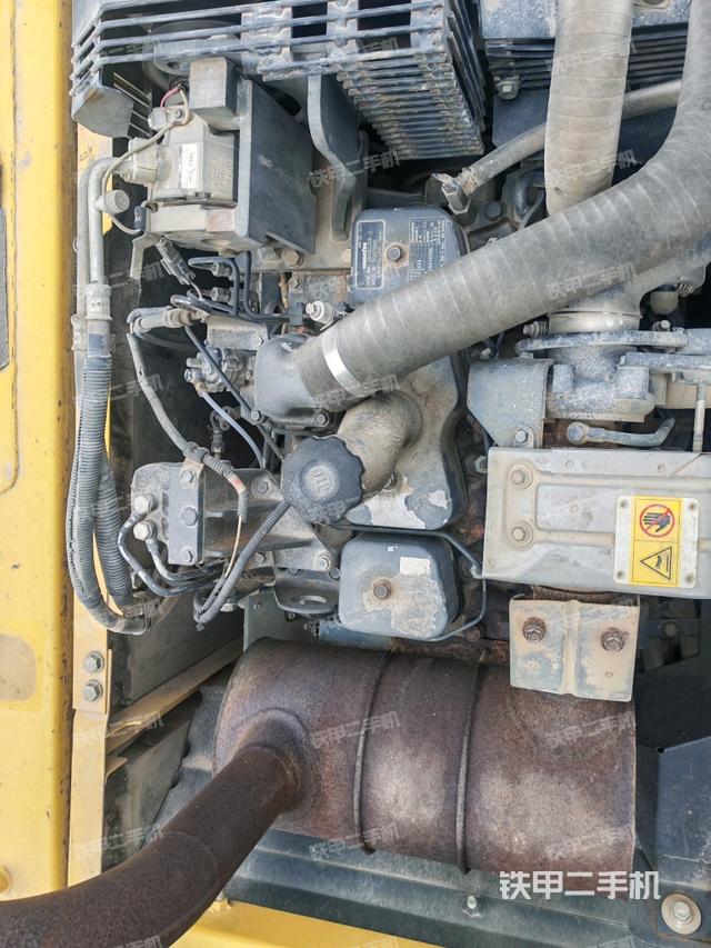 發(fā)動機室(上車部件) 發(fā)動機室(上車部件)