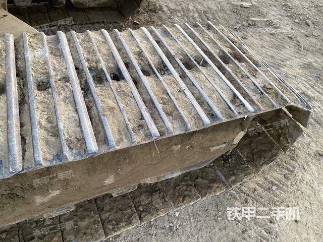 單側(cè)履帶整體（整機外觀）