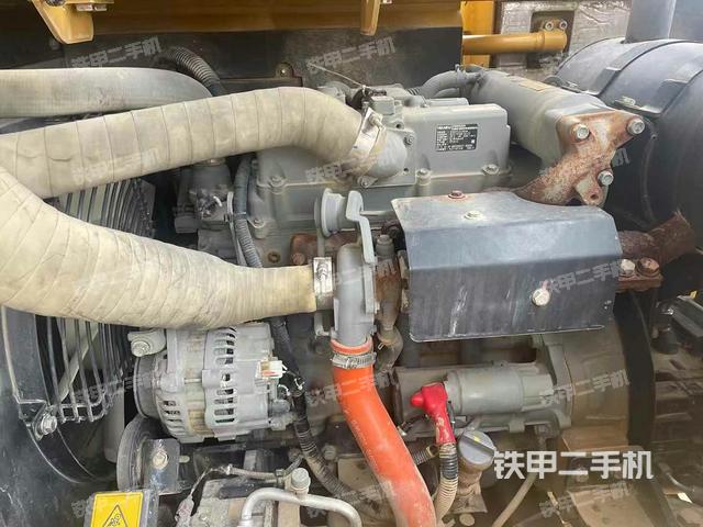 发动机整体俯视（整机外观）