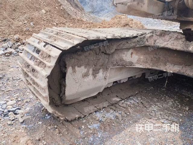 左導(dǎo)向輪（行走機(jī)構(gòu)）