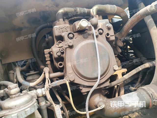 液壓泵斜45?左(大件艙室) 液壓泵斜45?左(大件艙室)