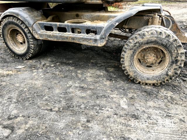 左側(cè)履帶整體?（行走機(jī)構(gòu)）