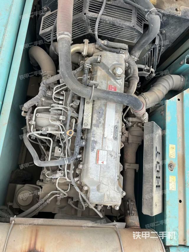 發(fā)動機整體俯視（整機外觀）