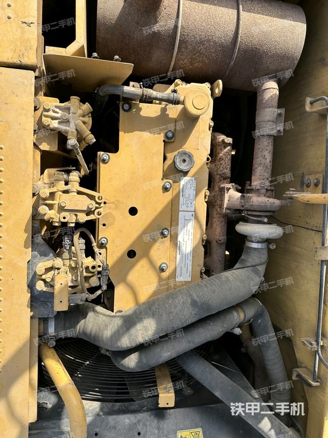 發(fā)動機整體俯視（整機外觀）