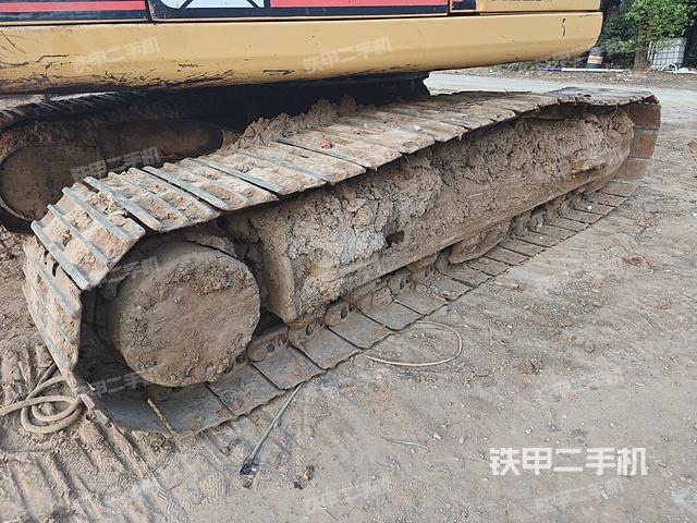 单侧履带整体（整机外观）