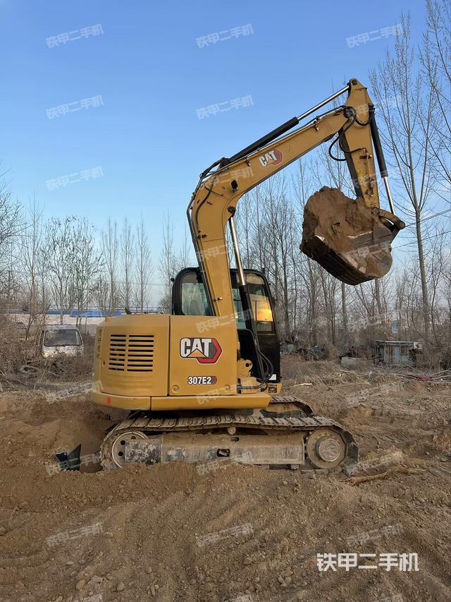整機右后45°(整機外觀) 整機右后45°(整機外觀)