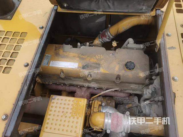 發(fā)動(dòng)機(jī)整體俯視（整機(jī)外觀）