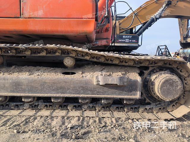 单侧履带整体（整机外观）