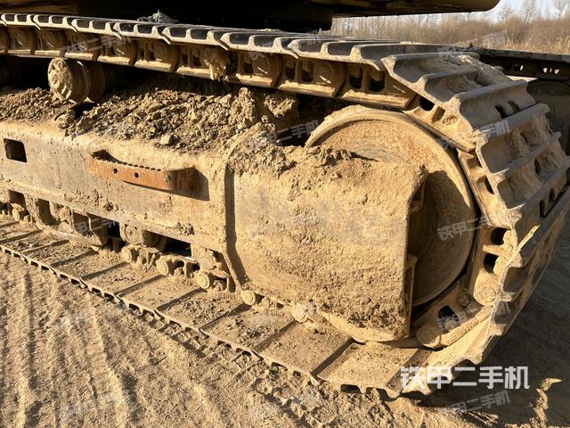 單側(cè)履帶整體（整機外觀）