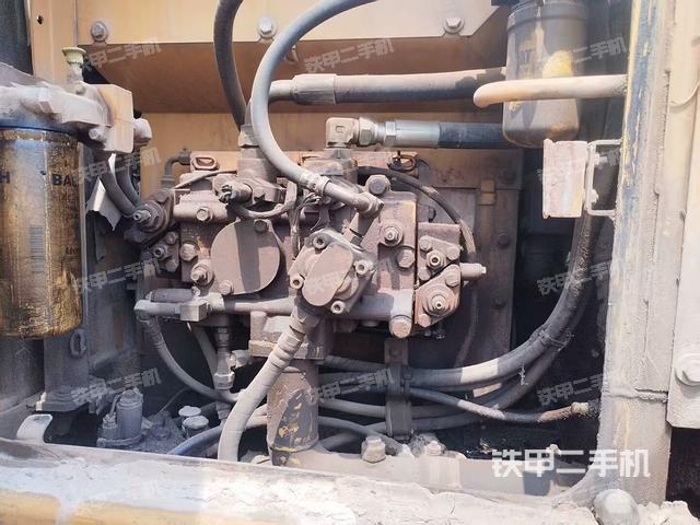 液壓泵室（大件艙室）