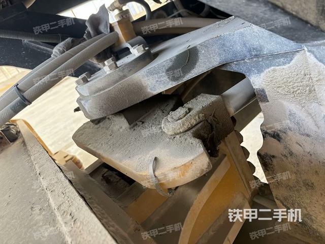 橋\驅(qū)動（壓路機前后車架）