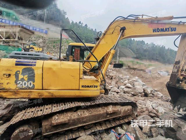 右后45(整機外觀) 右后45(整機外觀)