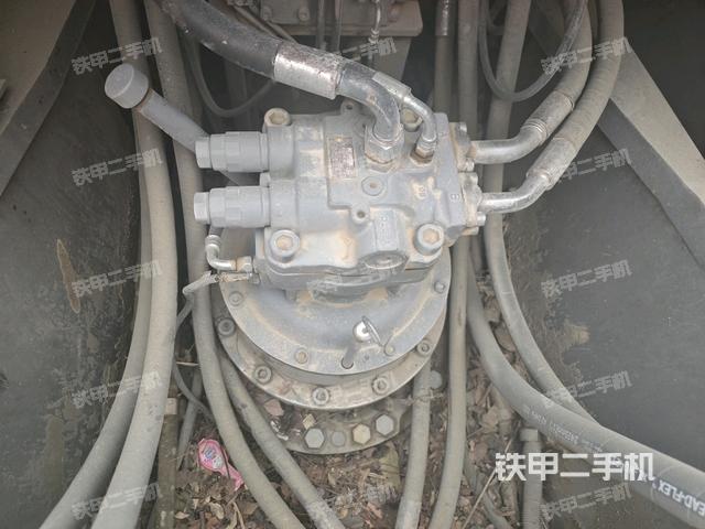 駕駛室頂部俯視(上車部件) 駕駛室頂部俯視(上車部件)