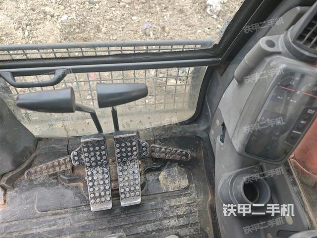 小時表(駕駛室部分) 小時表(駕駛室部分)