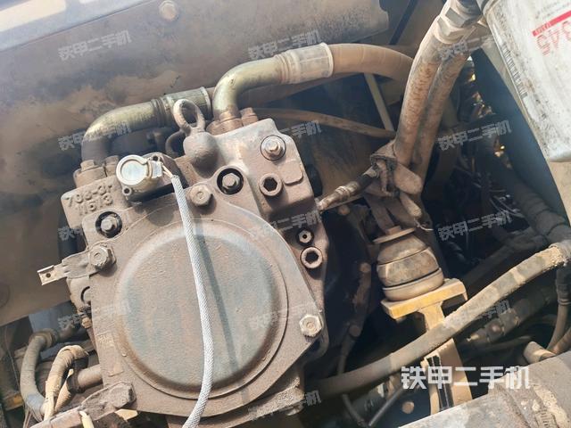 液壓泵室(大件艙室) 液壓泵室(大件艙室)