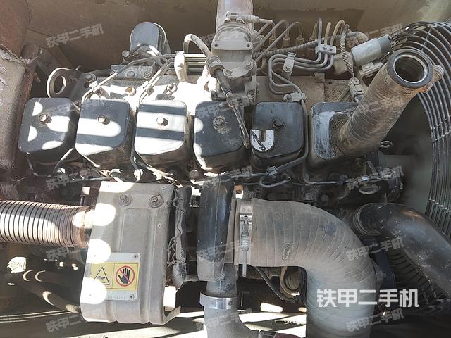 發(fā)動(dòng)機(jī)整體俯視（整機(jī)外觀）