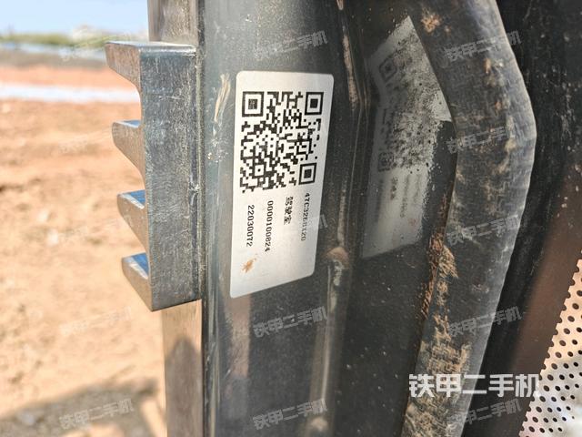 后窗玻璃角標(biāo)(駕駛室部分) 后窗玻璃角標(biāo)(駕駛室部分)