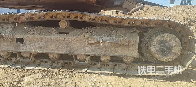 单侧履带整体（整机外观）