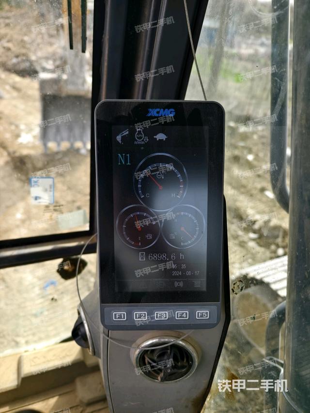 顯示屏?（駕駛室部分）