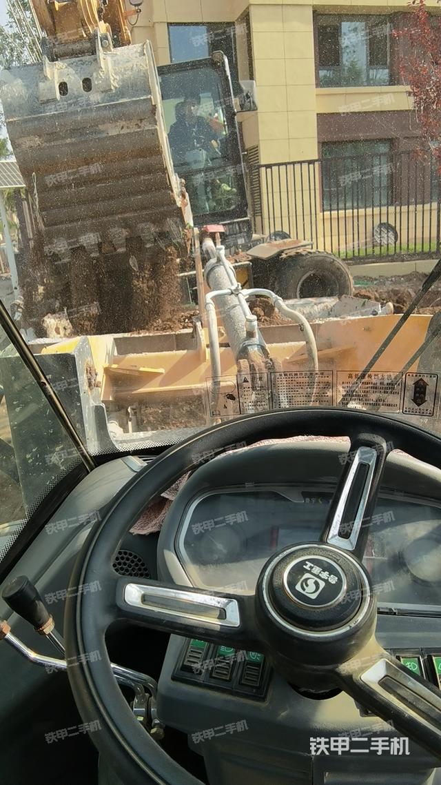 驾驶室工作台（整机外观及大件）