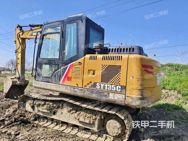 三一重工SY115C-9挖掘机的设备实拍-第3张实拍照片
