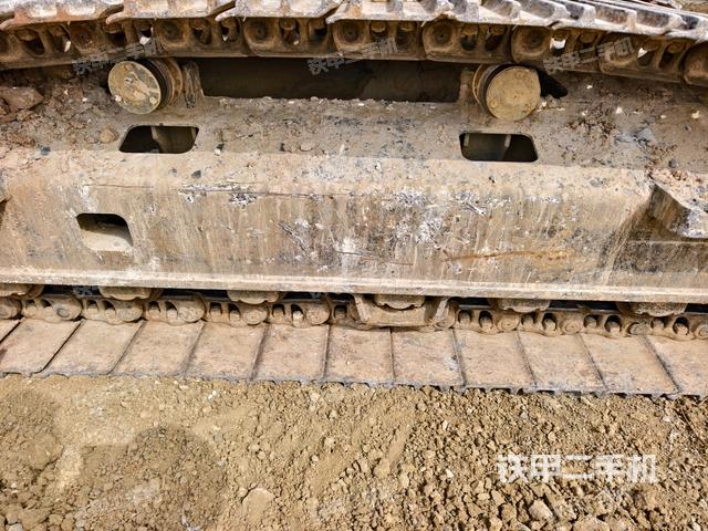 左側行走馬達蓋板（行走機構）