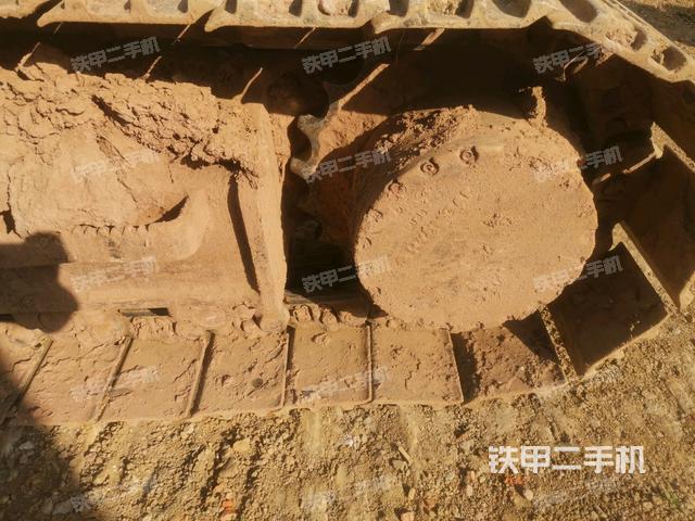 左驅(qū)動(dòng)輪（行走機(jī)構(gòu)）