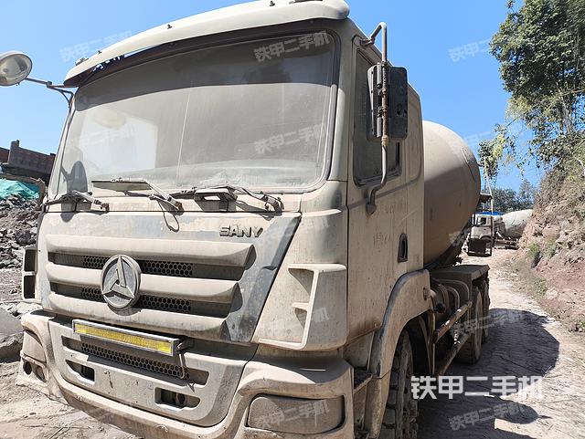 整機(jī)右側(cè)（設(shè)備外觀及核心部件）