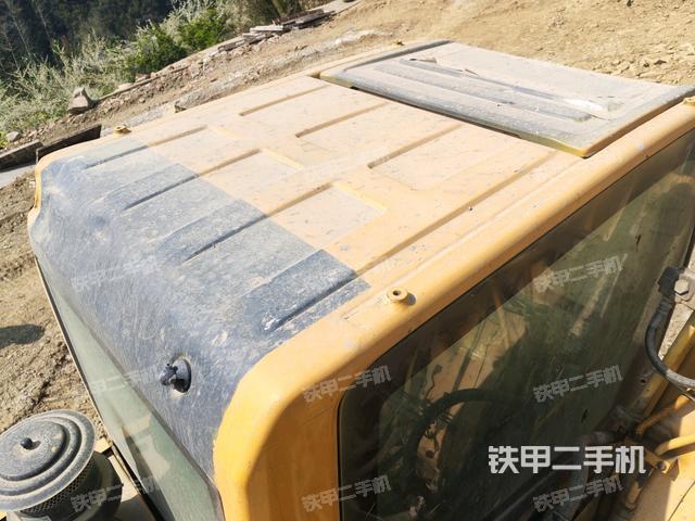 駕駛室頂部俯視（上車部件）