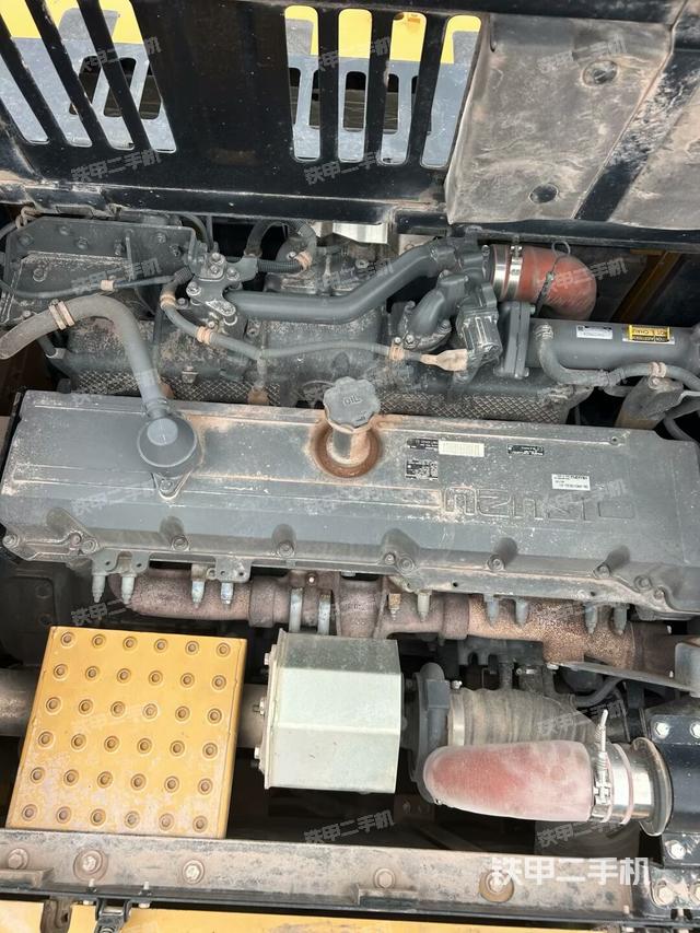 發(fā)動機(jī)室(上車部件) 發(fā)動機(jī)室(上車部件)
