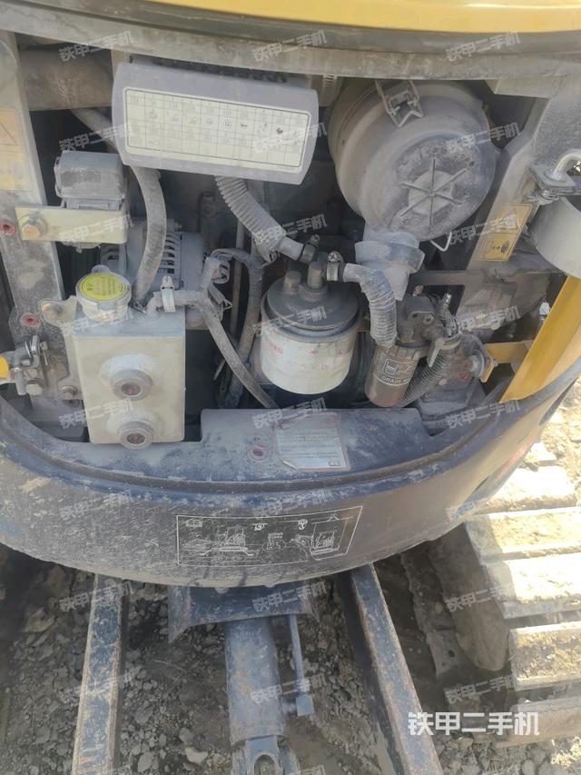 發(fā)動(dòng)機(jī)室(上車部件) 發(fā)動(dòng)機(jī)室(上車部件)