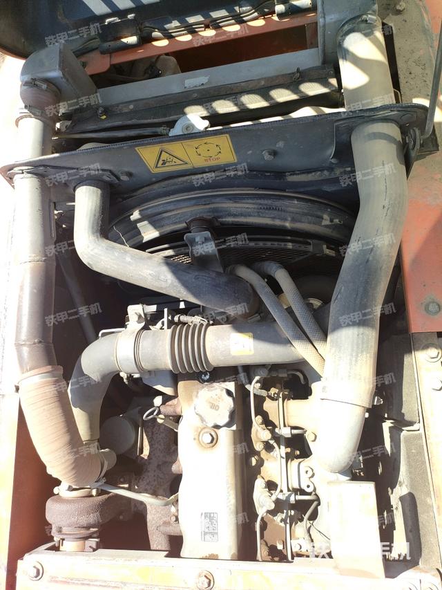 發(fā)動機室(上車部件) 發(fā)動機室(上車部件)