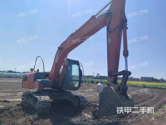 右前45(整機外觀) 右前45(整機外觀)