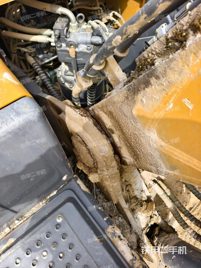 大臂根部?斜視（工作和回轉裝置）