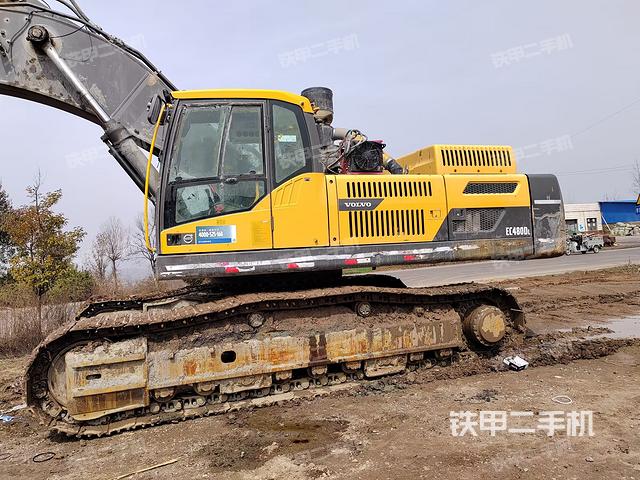 駕駛室整體（整機(jī)外觀）