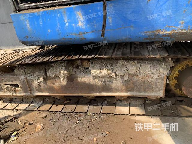 單側(cè)履帶整體（整機(jī)外觀）