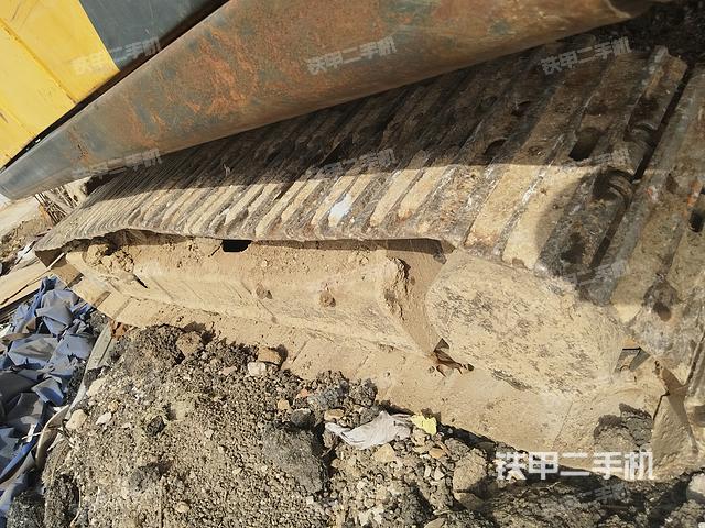 单侧履带整体（整机外观）