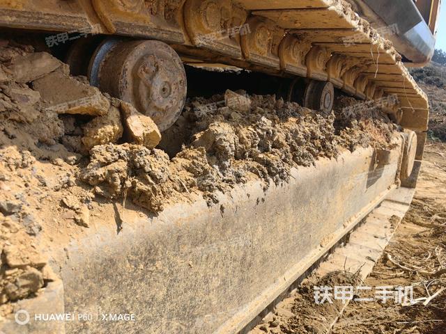 右側(cè)履帶整體(行走機構(gòu)) 右側(cè)履帶整體(行走機構(gòu))