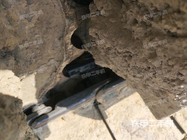 右側行走馬達蓋板（行走機構）