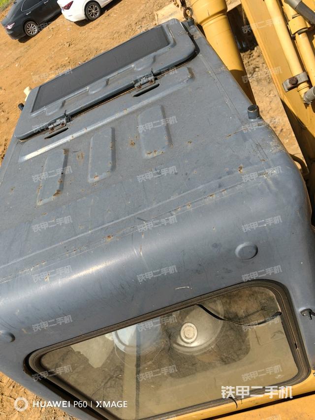 駕駛室頂部俯視(上車部件) 駕駛室頂部俯視(上車部件)