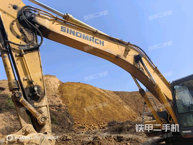 小臂整體右前(工作和回轉(zhuǎn)裝置) 小臂整體右前(工作和回轉(zhuǎn)裝置)