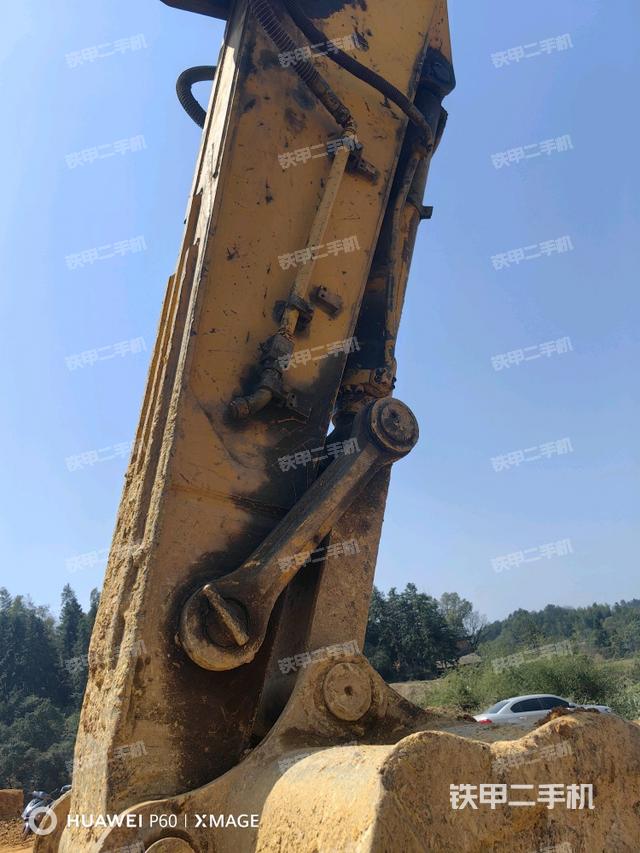 大臂整體?右側(cè)(工作和回轉(zhuǎn)裝置) 大臂整體?右側(cè)(工作和回轉(zhuǎn)裝置)