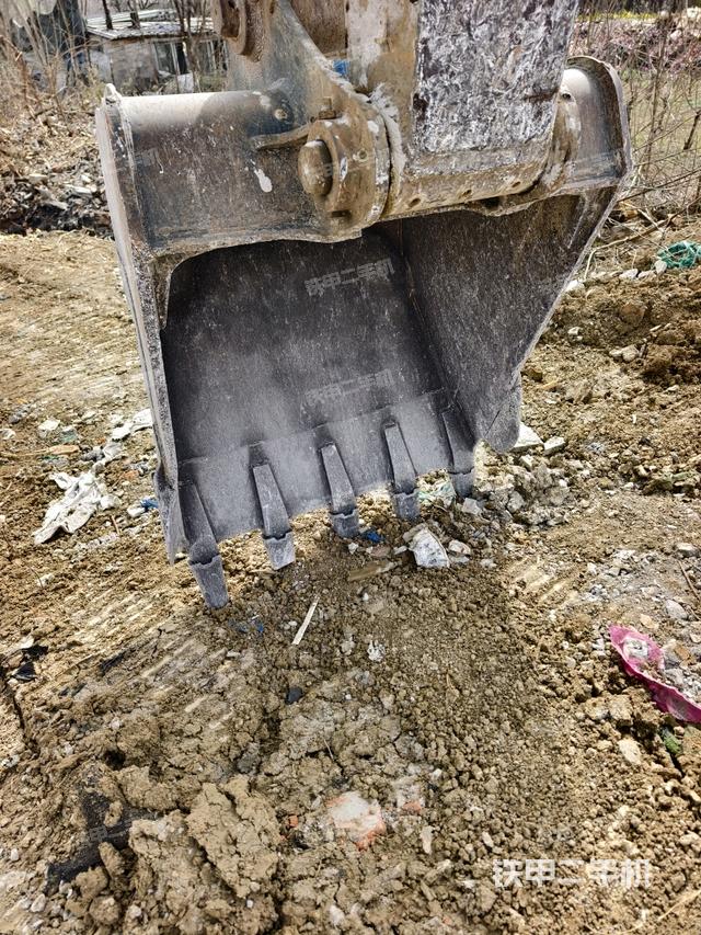 鏟斗右后整體（工作和回轉裝置）