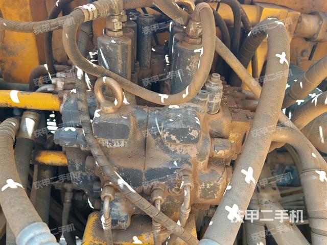 分配閥（上車部件）