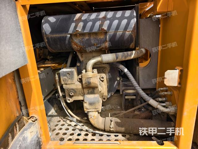 液壓泵室（大件艙室）