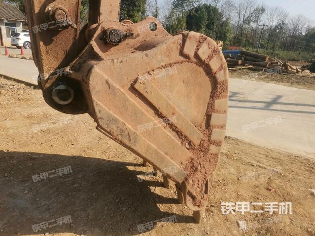 小臂整體左后（工作和回轉(zhuǎn)裝置）