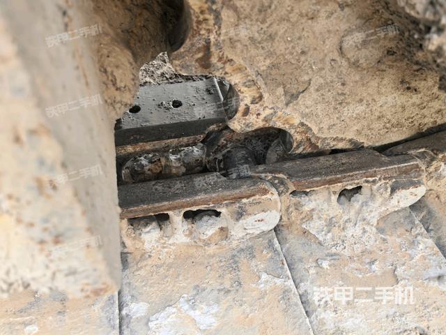 左側(cè)行走馬達(dá)蓋板(行走機(jī)構(gòu)) 左側(cè)行走馬達(dá)蓋板(行走機(jī)構(gòu))