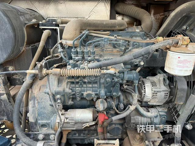 发动机整体俯视（整机外观）