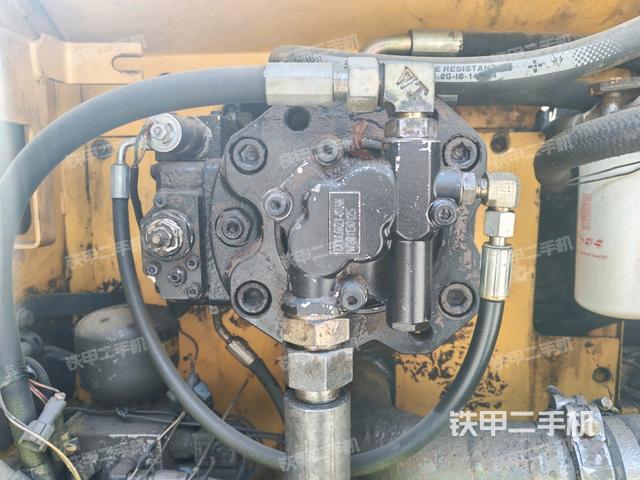 液壓泵室（大件艙室）