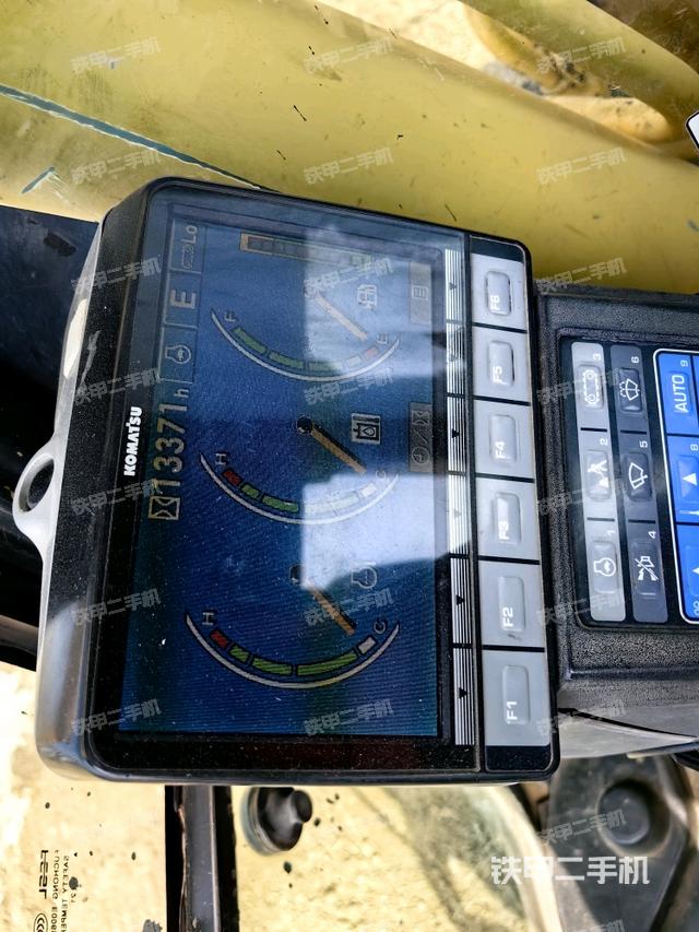 顯示屏?（駕駛室部分）